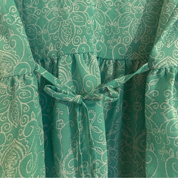 American Rag sleeveless women’s CS oversized pompom edges - Picture 7 of 8